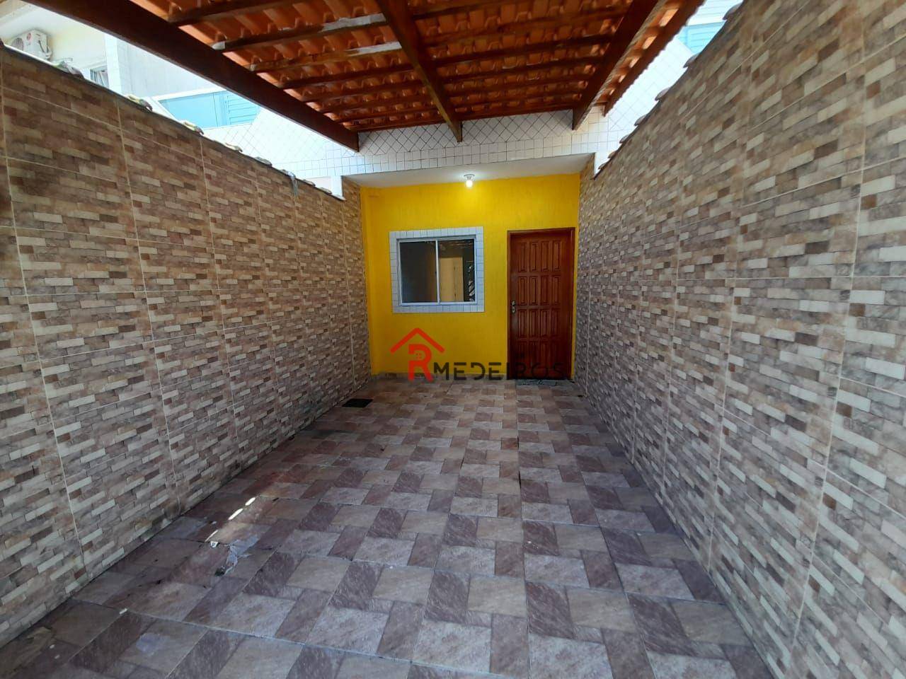 Casa à venda com 2 quartos, 55m² - Foto 17