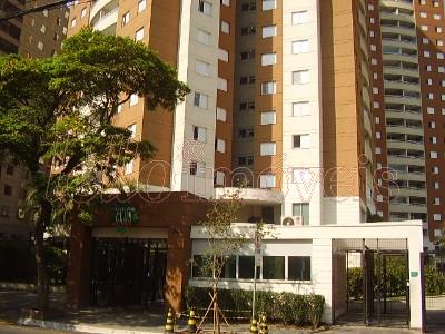 Apartamento para alugar com 3 quartos, 120m² - Foto 13