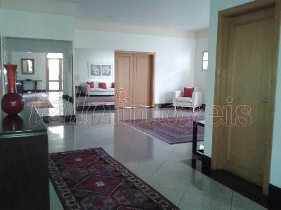 Apartamento para alugar com 3 quartos, 207m² - Foto 15