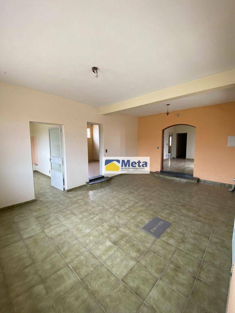 Sobrado à venda com 3 quartos, 500m² - Foto 34