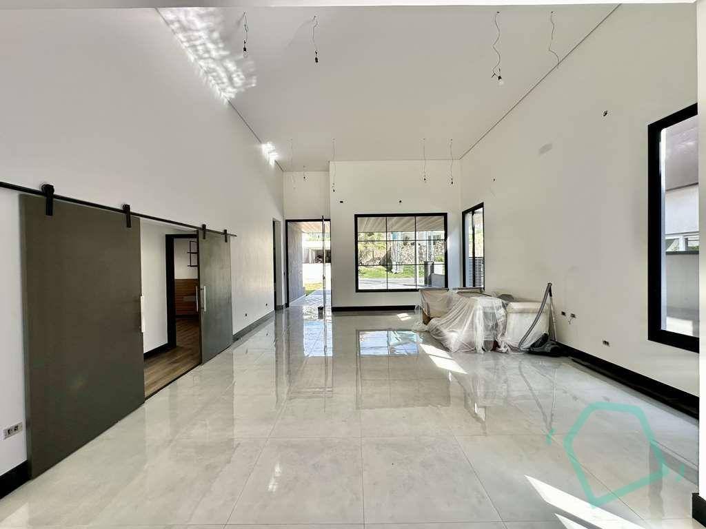 Casa de Condomínio à venda com 5 quartos, 411m² - Foto 8