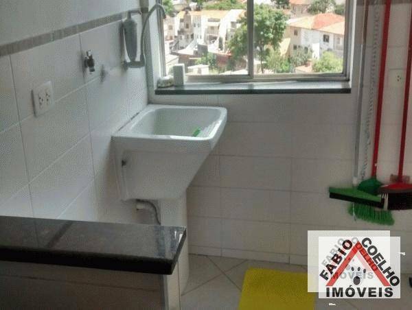 Apartamento à venda com 2 quartos, 64m² - Foto 12