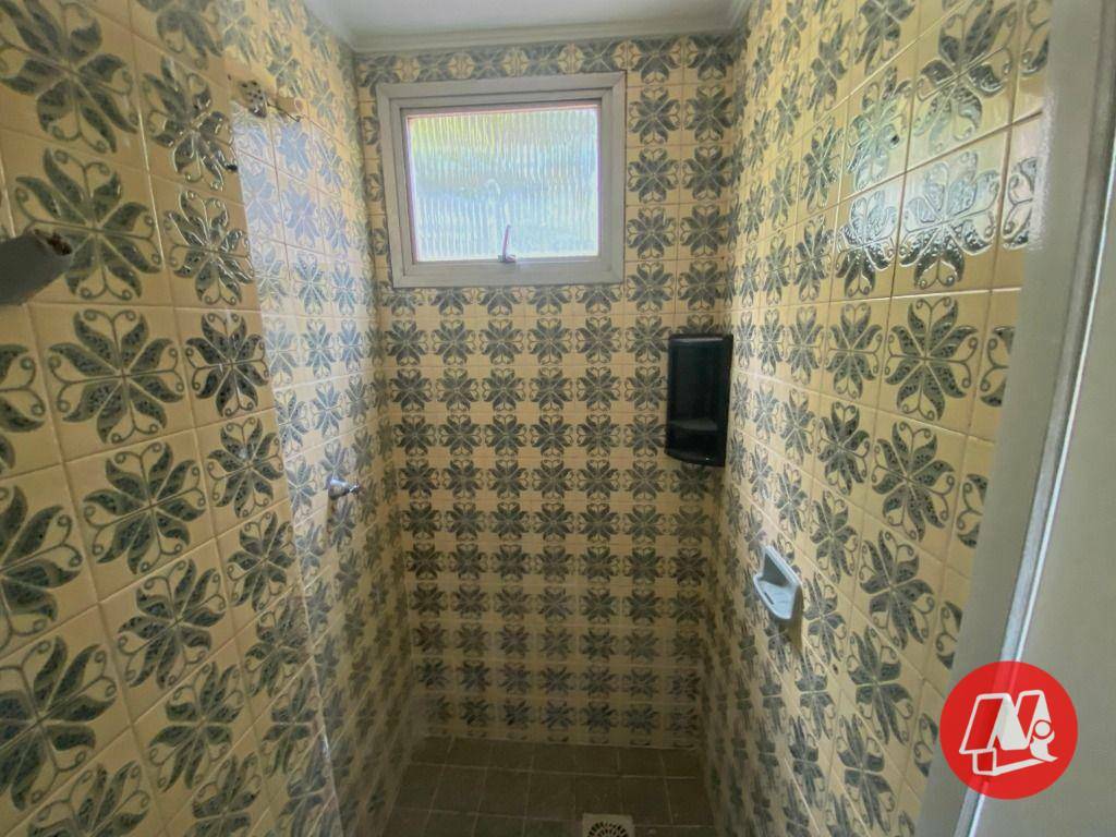 Apartamento para alugar com 1 quarto, 45m² - Foto 12