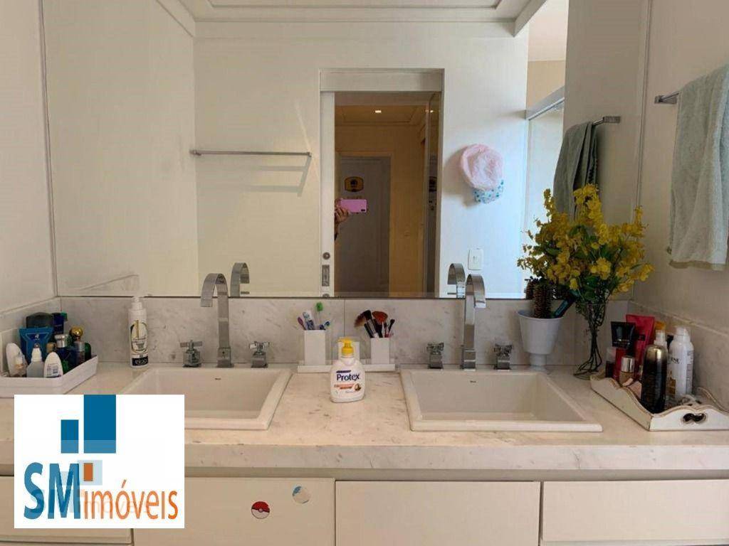 Apartamento à venda com 3 quartos, 154m² - Foto 19