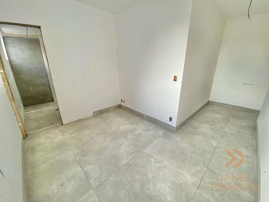 Apartamento à venda com 2 quartos, 91m² - Foto 9