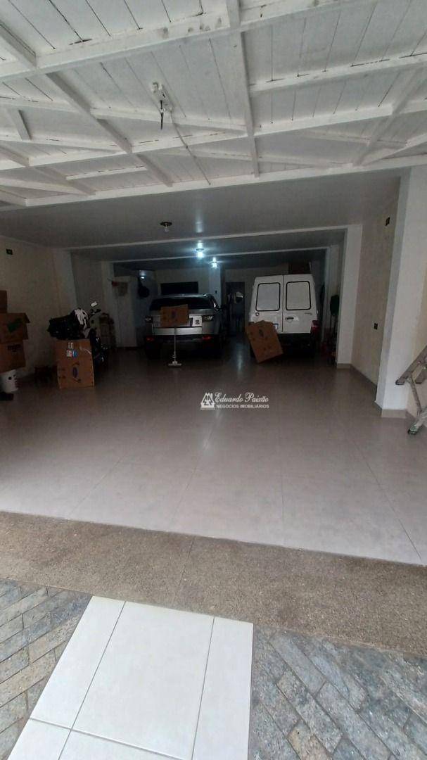 Sobrado à venda com 3 quartos, 289m² - Foto 28