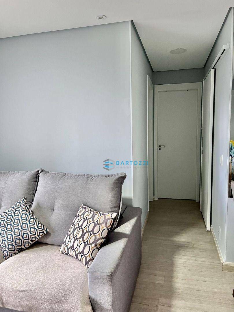 Apartamento à venda com 2 quartos, 49m² - Foto 11