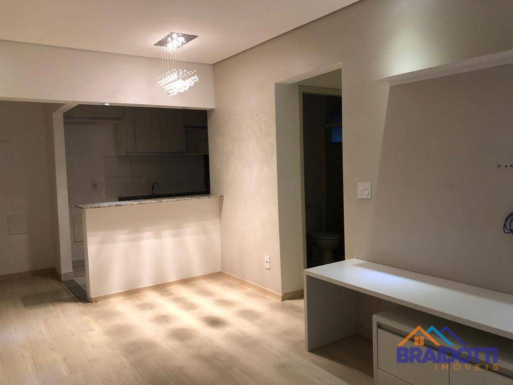 Apartamento à venda com 2 quartos, 69m² - Foto 2