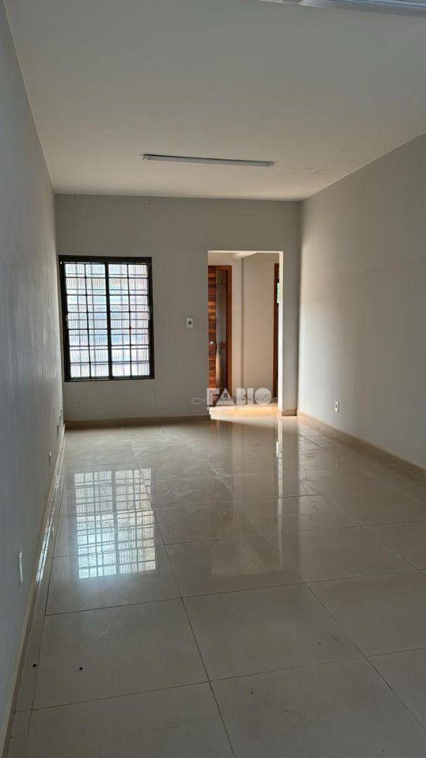 Casa, 4 quartos, 250 m² - Foto 5