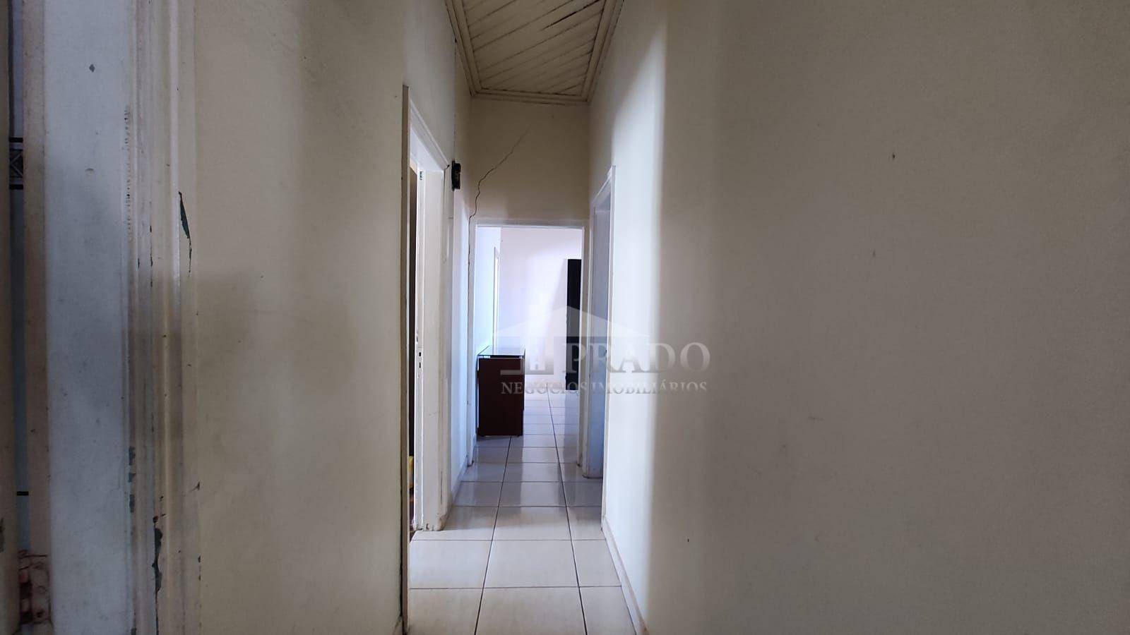 Casa à venda com 4 quartos, 194m² - Foto 9