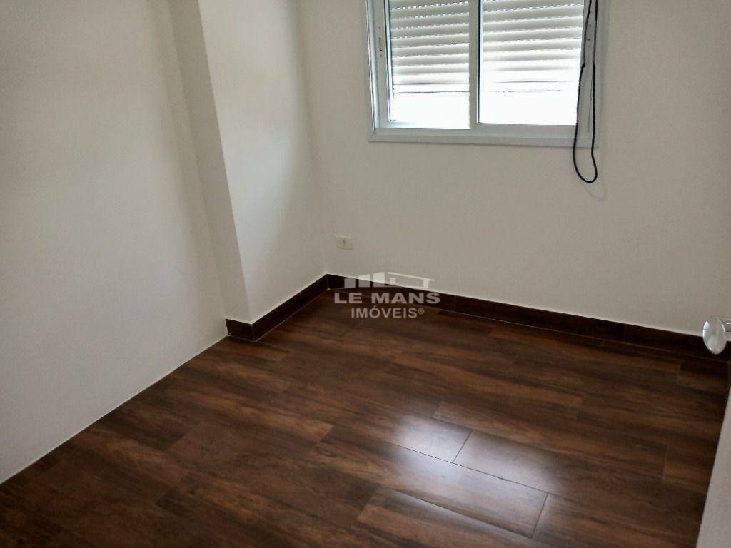 Apartamento à venda com 3 quartos, 79m² - Foto 12