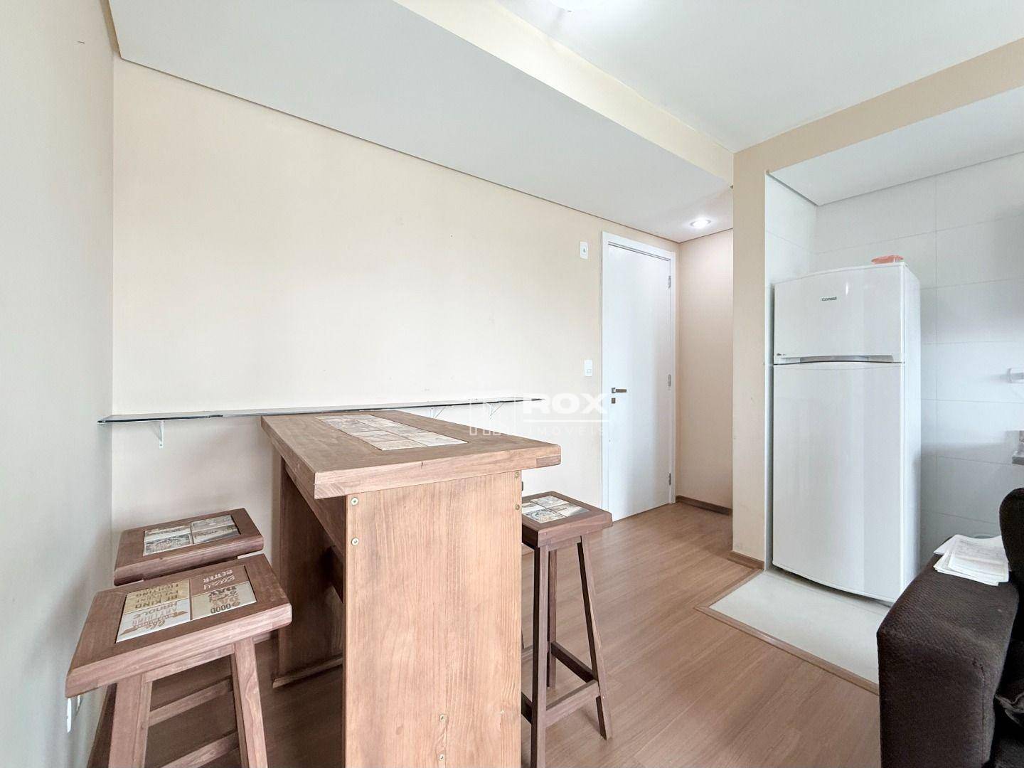 Apartamento à venda com 2 quartos, 55m² - Foto 3