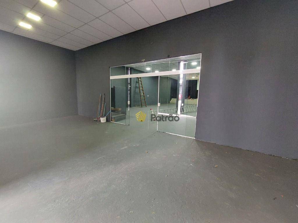 Depósito-Galpão-Armazém para alugar, 370m² - Foto 1