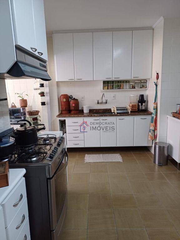 Apartamento à venda com 2 quartos, 133m² - Foto 10