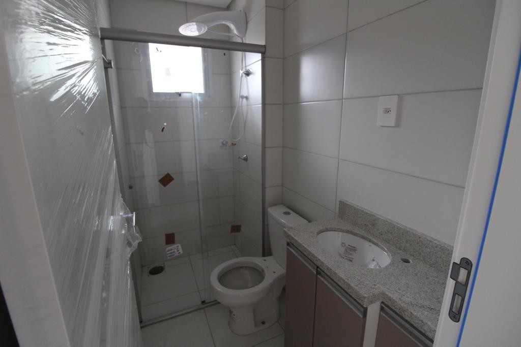 Apartamento à venda com 2 quartos, 58m² - Foto 11