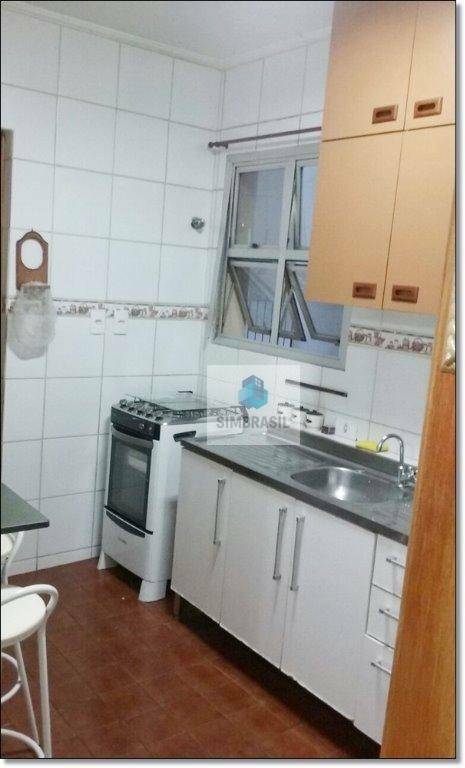 Apartamento à venda com 2 quartos, 65m² - Foto 4