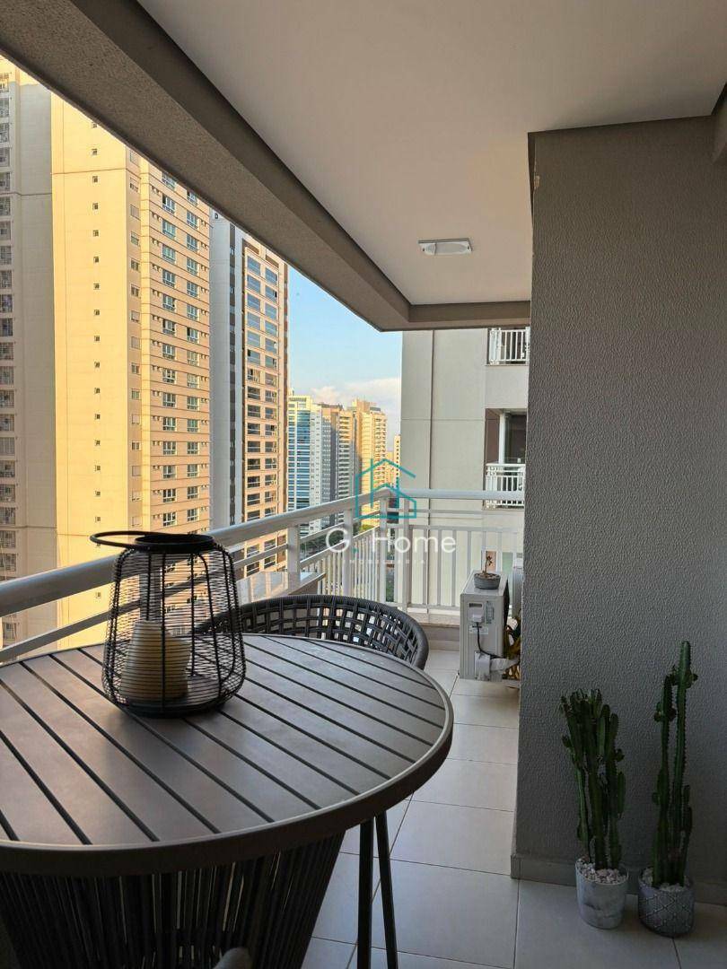 Apartamento para alugar com 2 quartos, 76m² - Foto 5