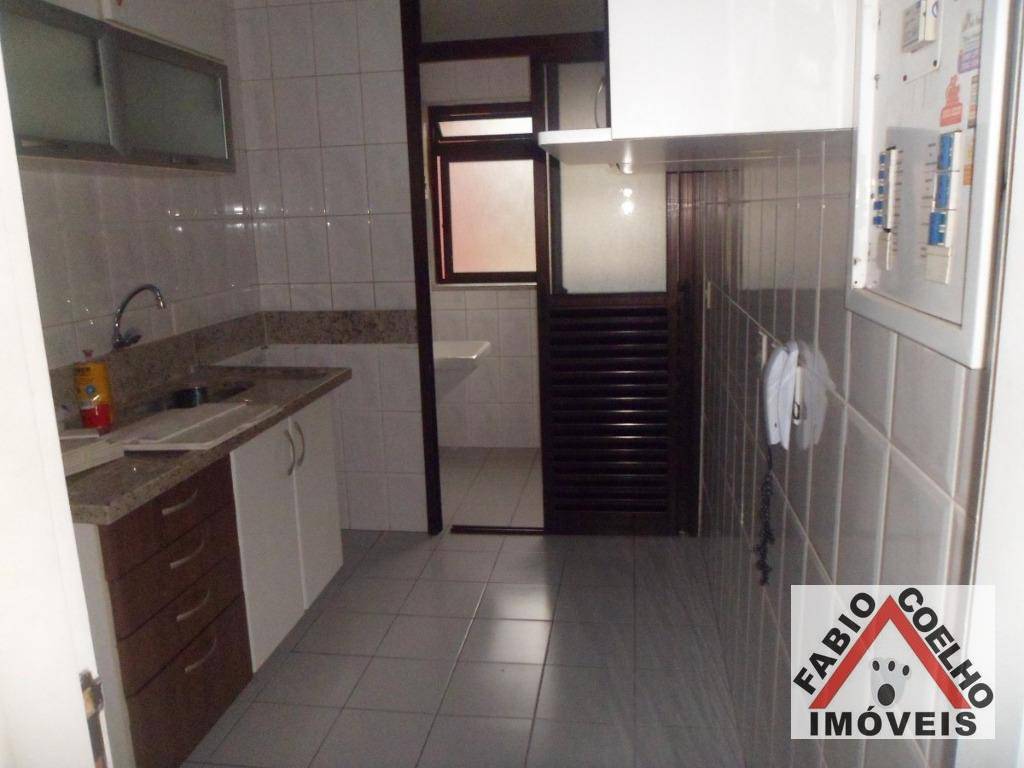 Apartamento à venda com 2 quartos, 54m² - Foto 2