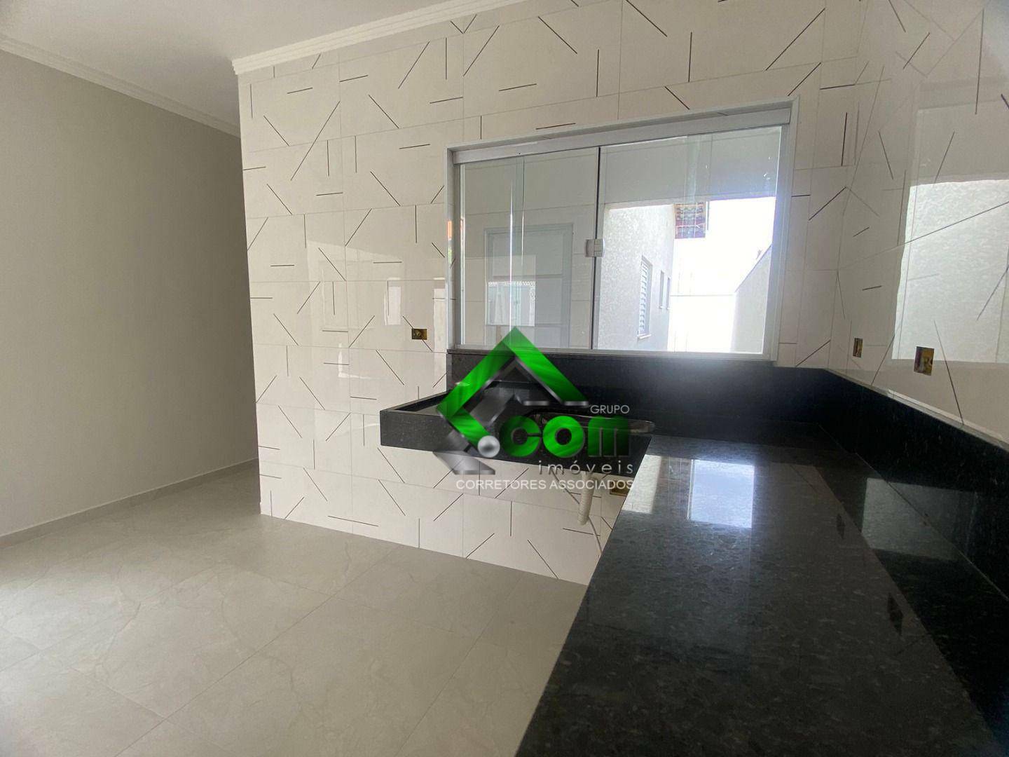 Casa à venda com 3 quartos, 90m² - Foto 12