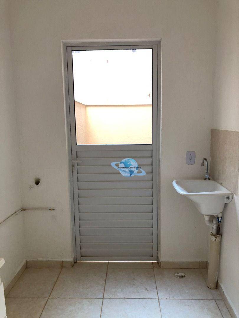 Casa de Condomínio para alugar com 2 quartos, 50m² - Foto 15