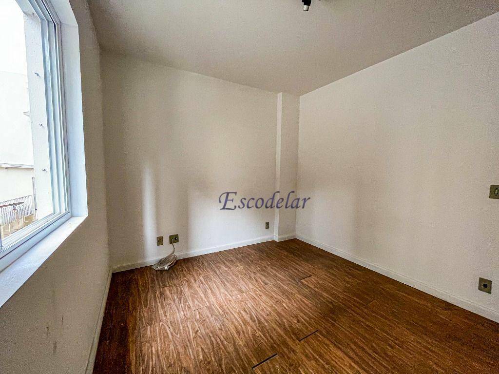 Apartamento para alugar com 3 quartos, 157m² - Foto 11