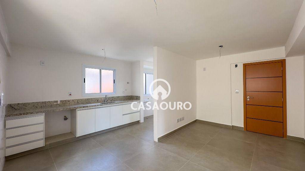 Apartamento à venda com 2 quartos, 62m² - Foto 3