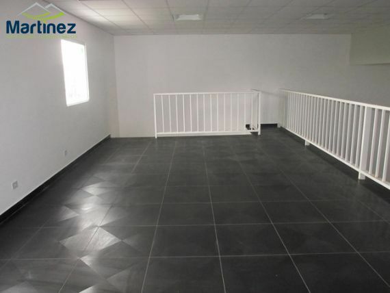 Prédio Inteiro para alugar, 200m² - Foto 16