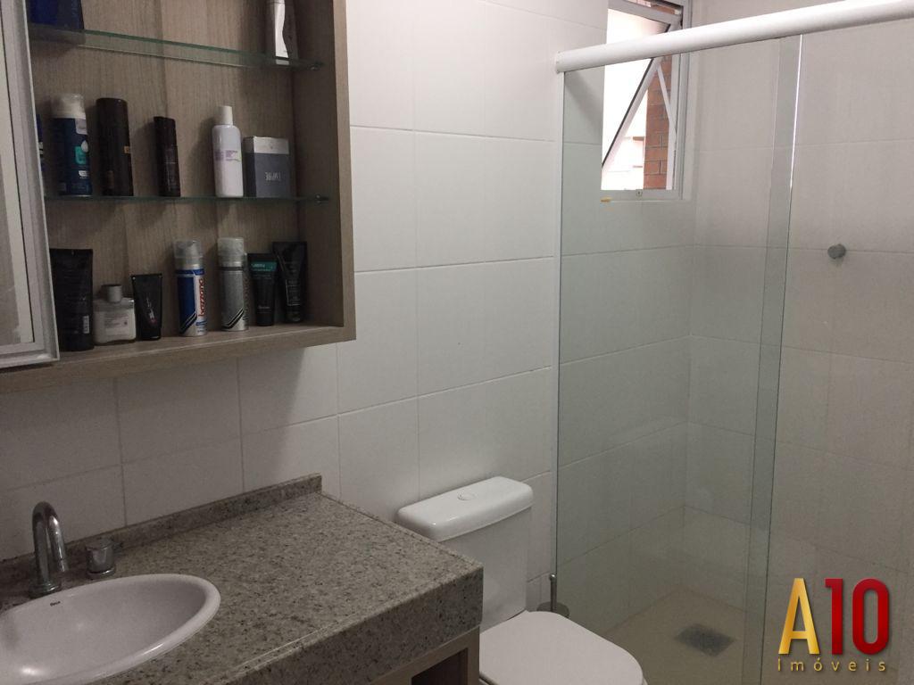 Apartamento à venda com 3 quartos, 122m² - Foto 32