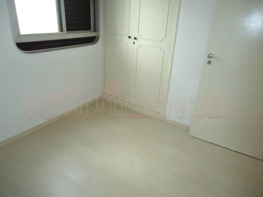 Apartamento para alugar com 3 quartos, 110m² - Foto 10