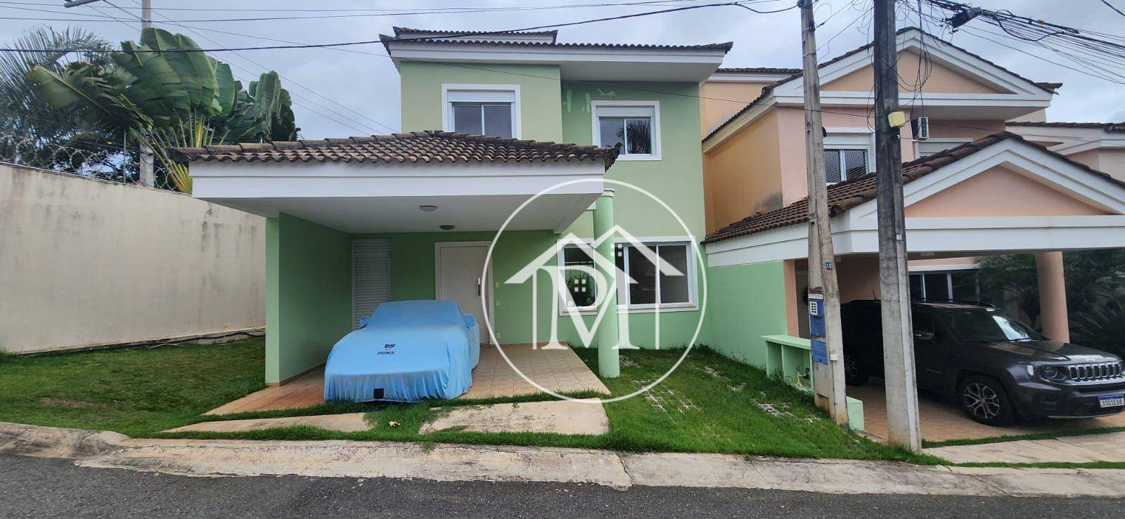 Casa de Condomínio para alugar com 4 quartos, 170m² - Foto 2