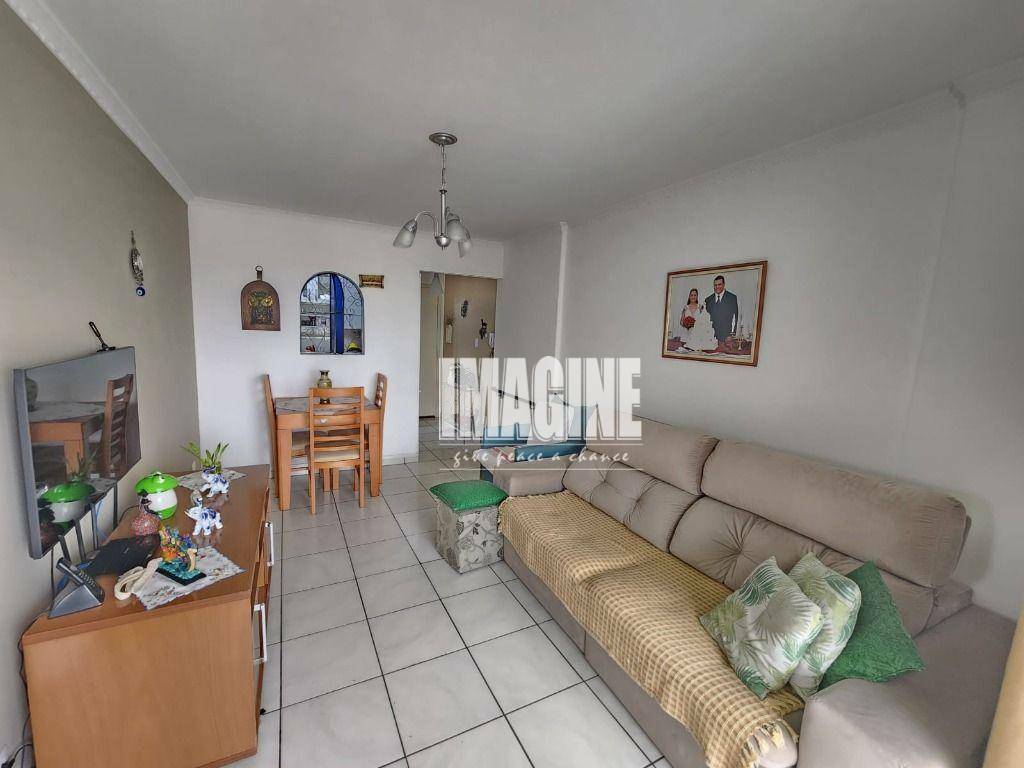 Apartamento à venda com 2 quartos, 63m² - Foto 6