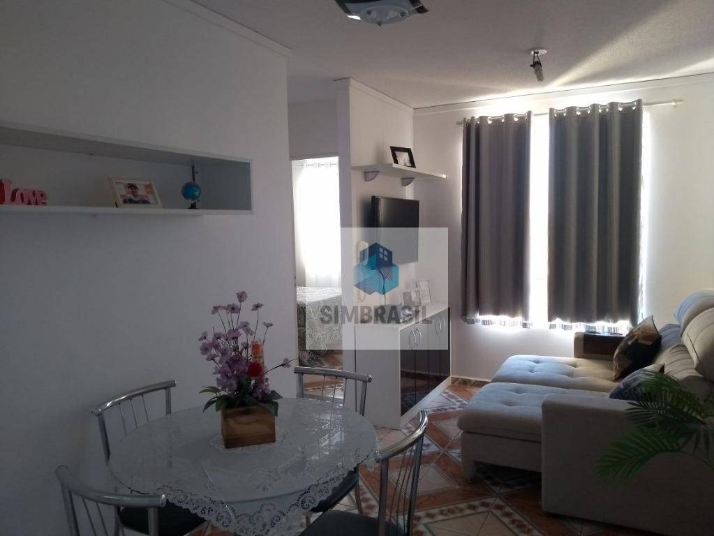 Apartamento à venda com 2 quartos, 42m² - Foto 3