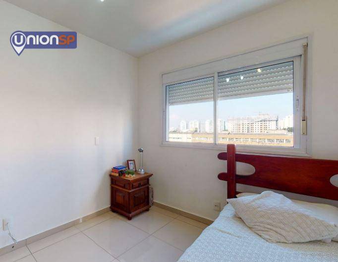 Apartamento à venda com 2 quartos, 61m² - Foto 10