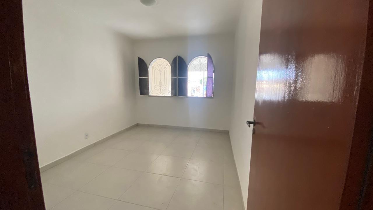 Casa à venda com 3 quartos, 160m² - Foto 3