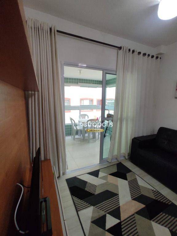 Apartamento à venda com 2 quartos, 67m² - Foto 2