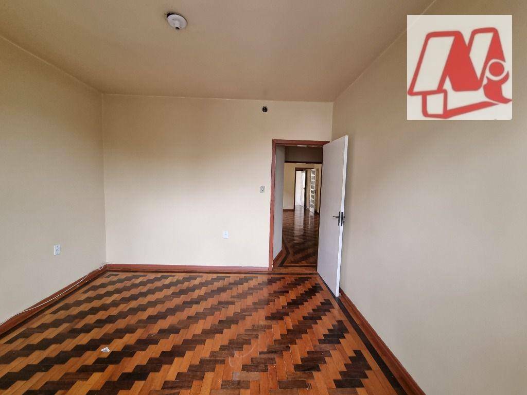 Apartamento para alugar com 2 quartos, 70m² - Foto 12