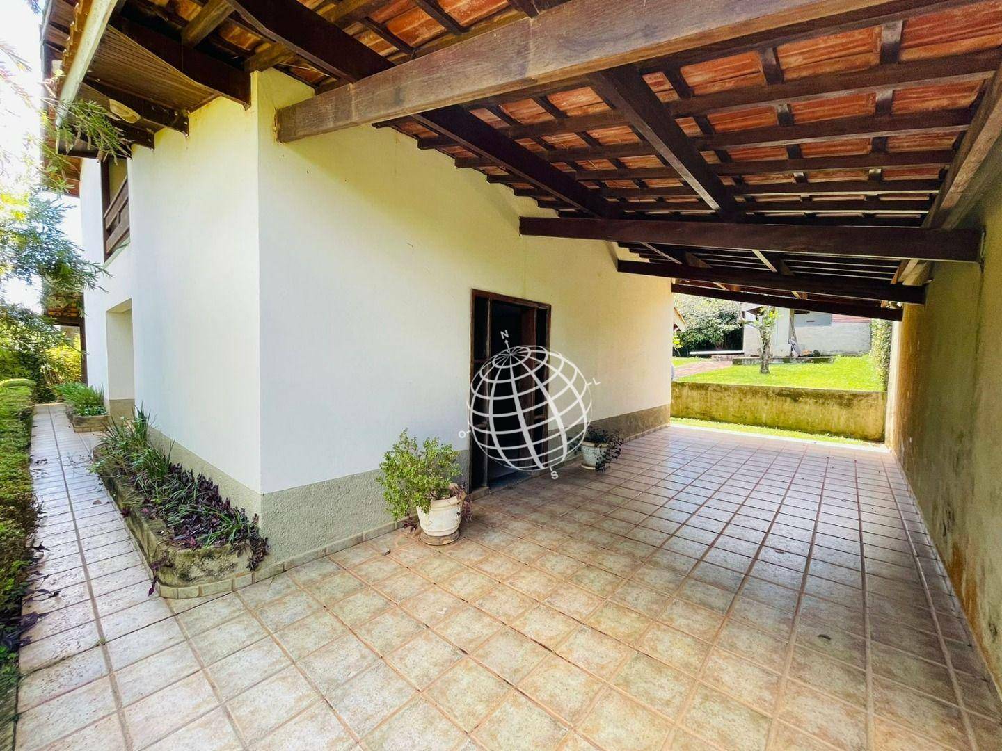 Casa à venda com 3 quartos, 223m² - Foto 26