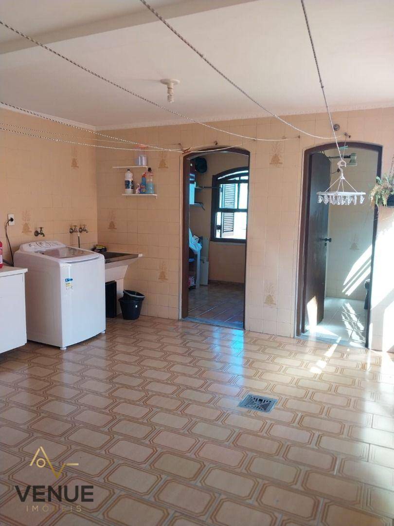 Sobrado à venda com 3 quartos, 418m² - Foto 16