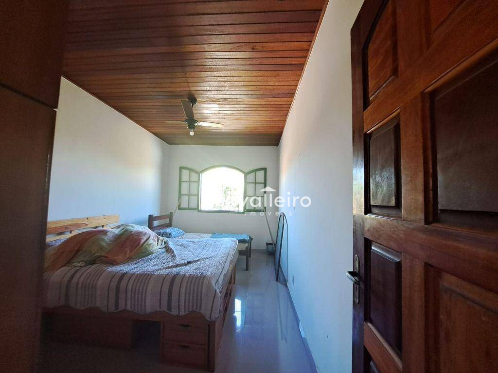 Casa à venda com 5 quartos, 214m² - Foto 25