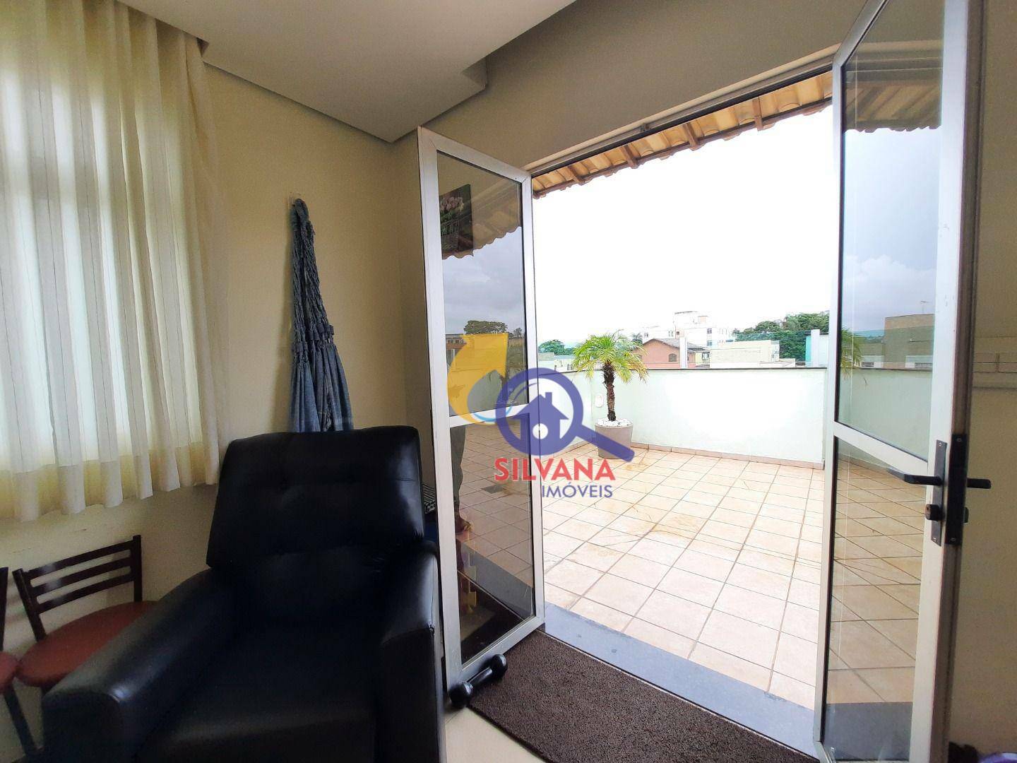 Cobertura à venda com 3 quartos, 173m² - Foto 10