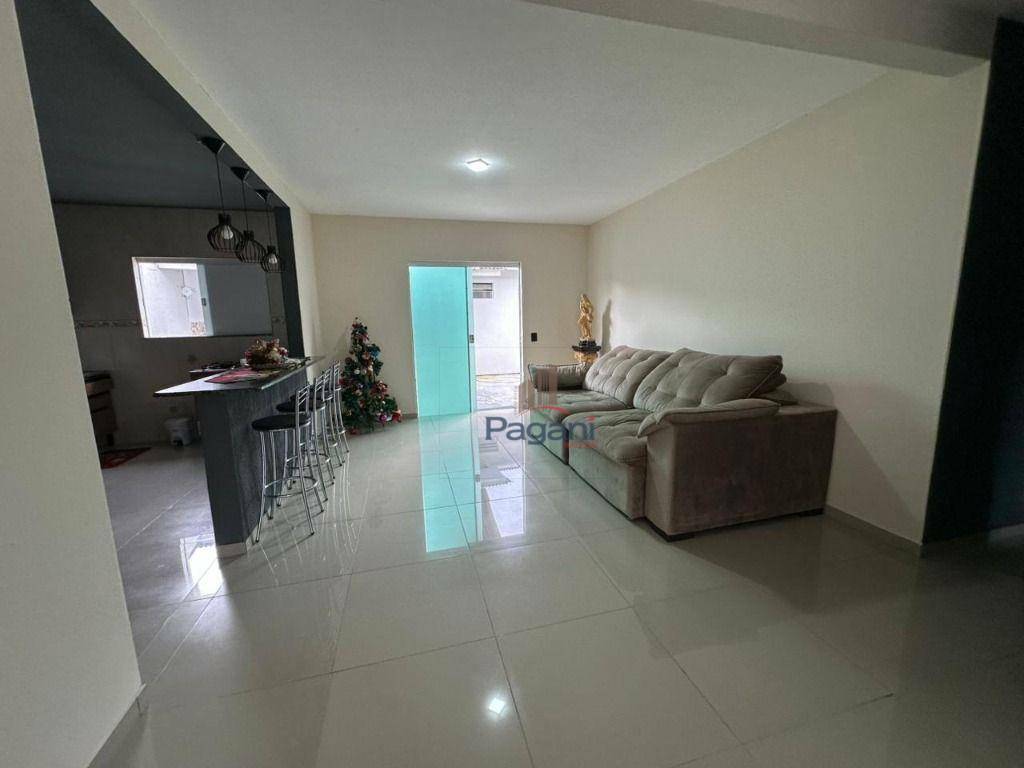 Casa à venda com 3 quartos, 130m² - Foto 7