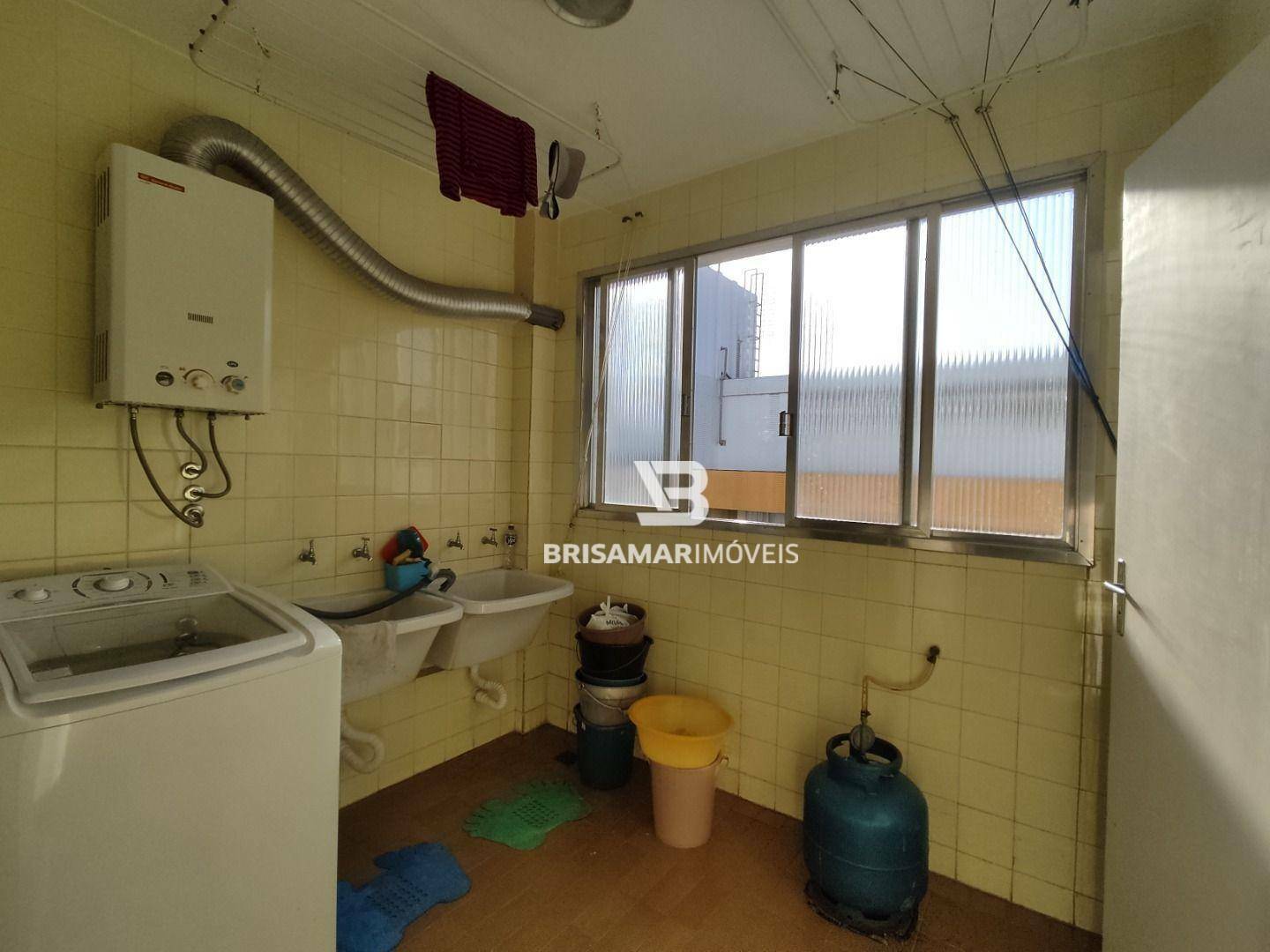 Apartamento à venda com 3 quartos, 142m² - Foto 18