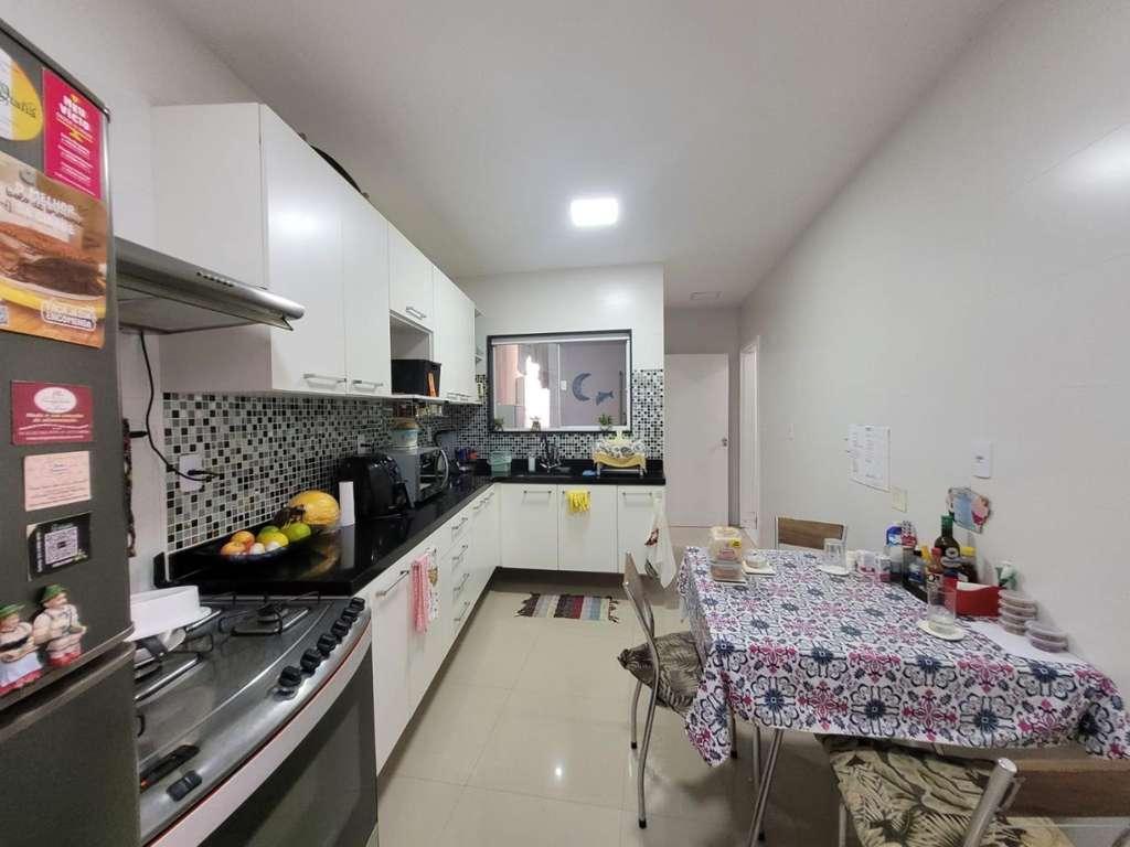 Casa de Condomínio à venda com 3 quartos, 150m² - Foto 7