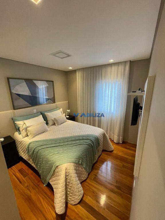 Apartamento à venda com 3 quartos, 197m² - Foto 3