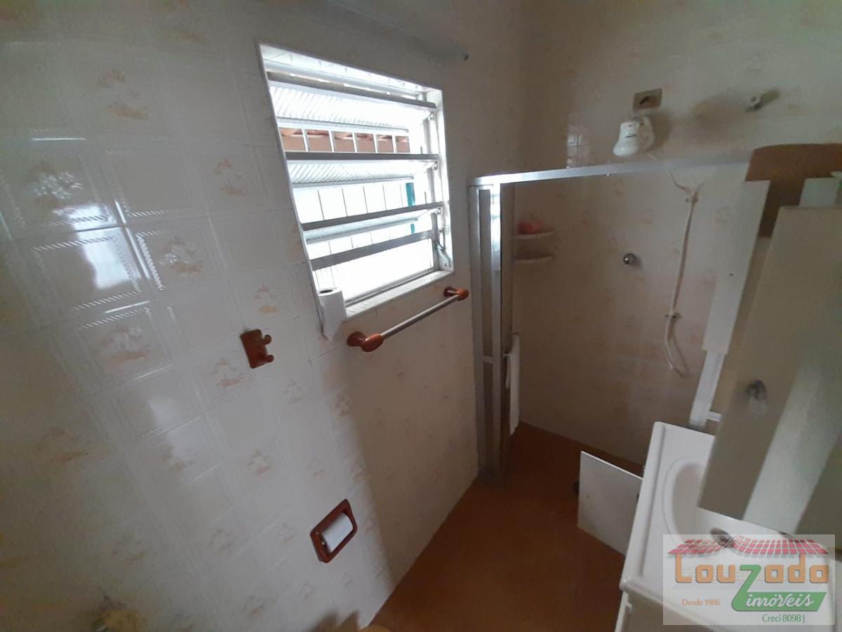 Casa à venda com 4 quartos, 291m² - Foto 6