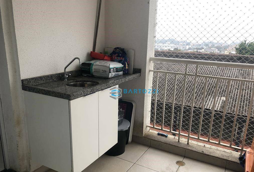 Apartamento à venda com 3 quartos, 65m² - Foto 3