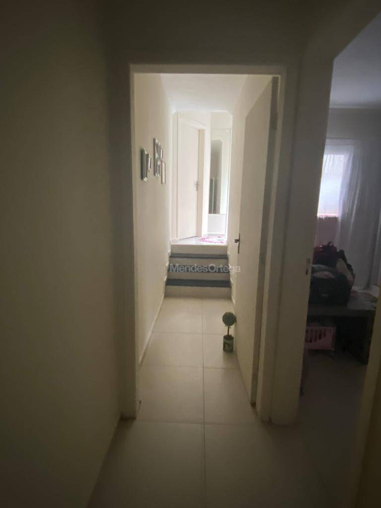 Casa à venda com 3 quartos, 132m² - Foto 4