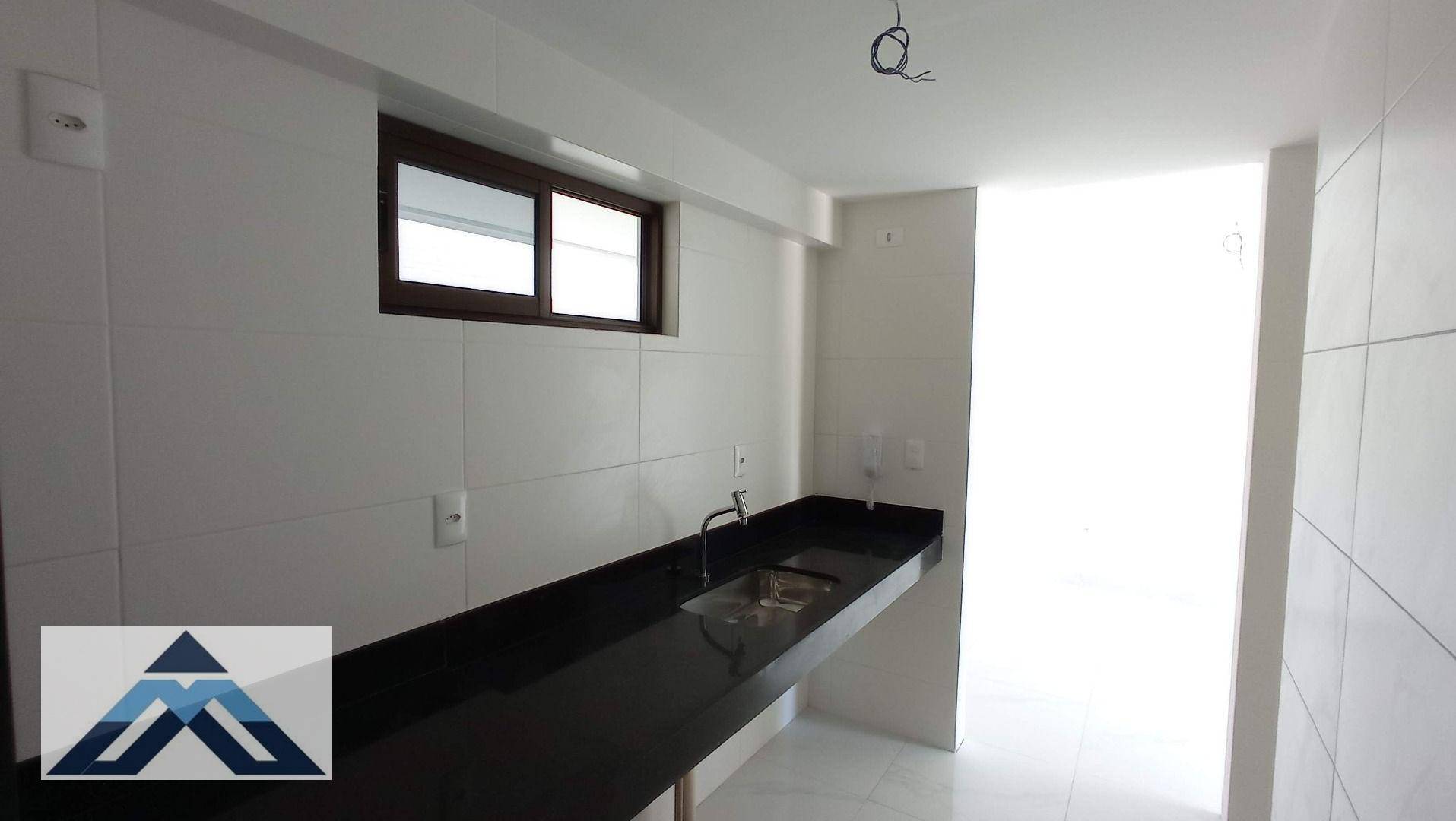 Apartamento à venda com 2 quartos, 72m² - Foto 11