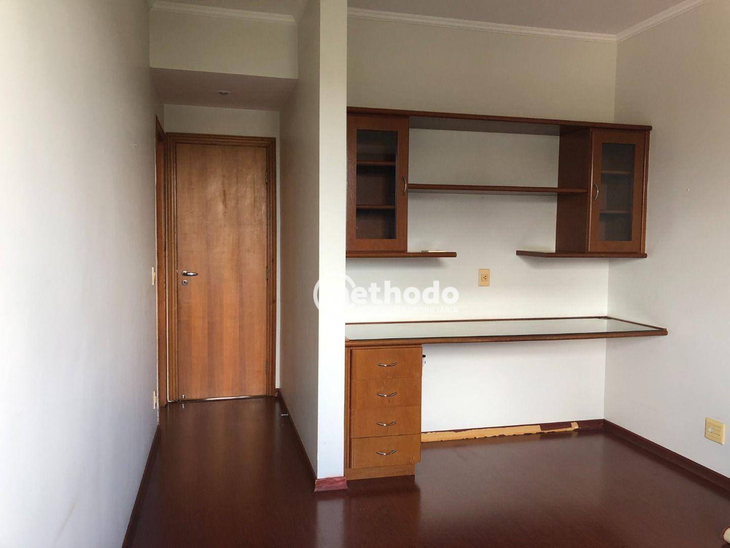 Apartamento à venda com 3 quartos, 235m² - Foto 16