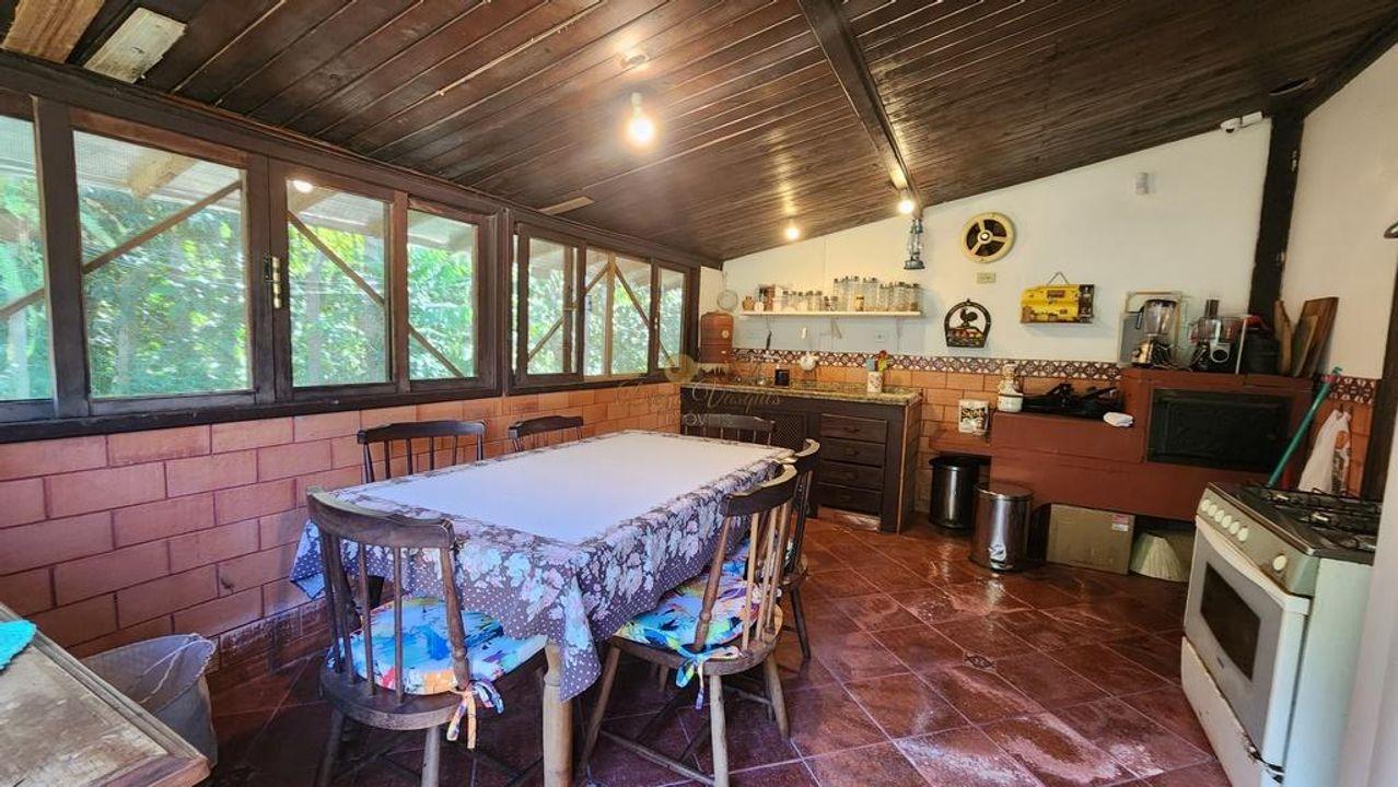 Fazenda à venda com 5 quartos, 500m² - Foto 18